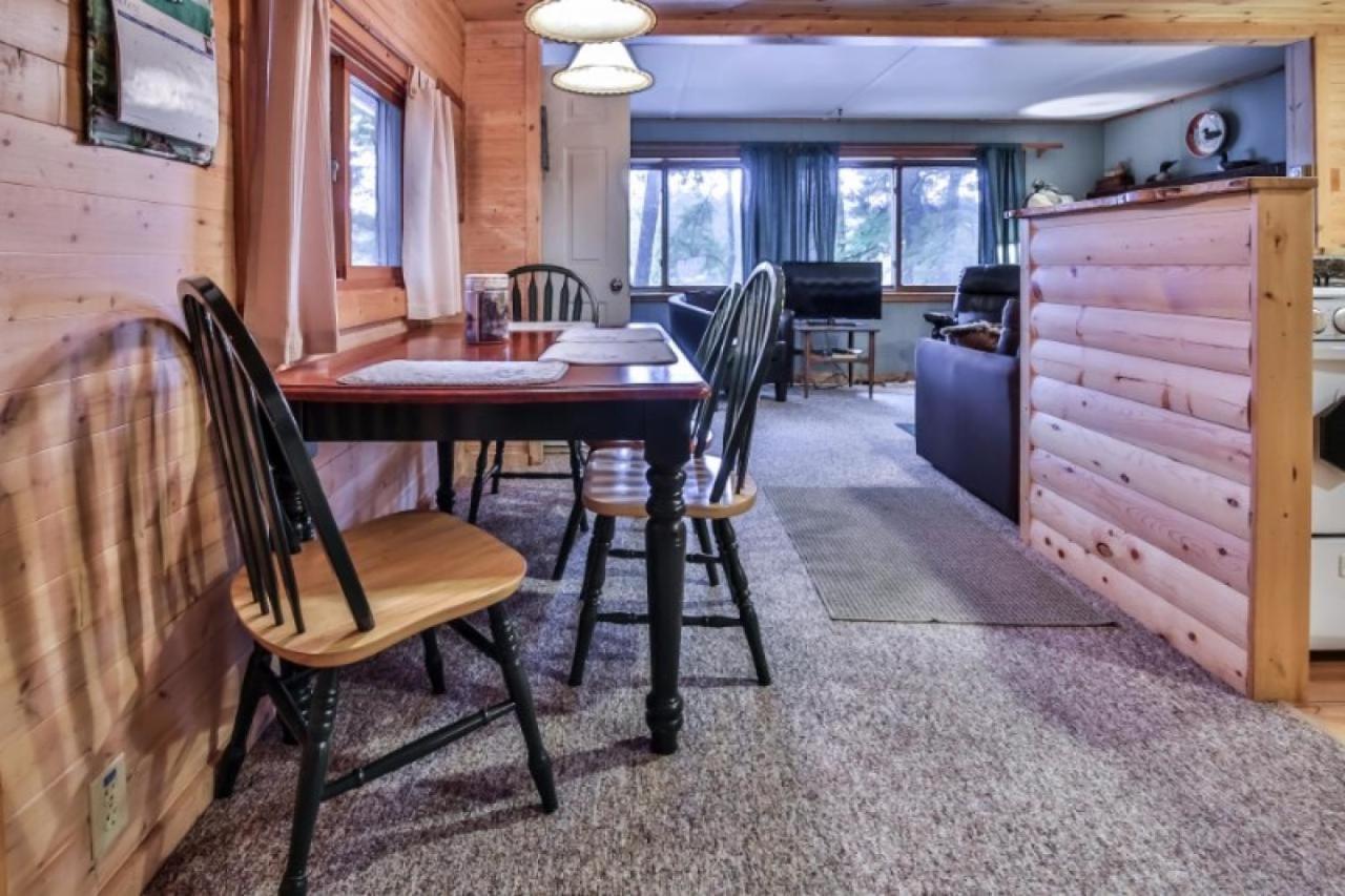 Cottage 5 - Hiller'S Pine Haven Saint Germain Buitenkant foto